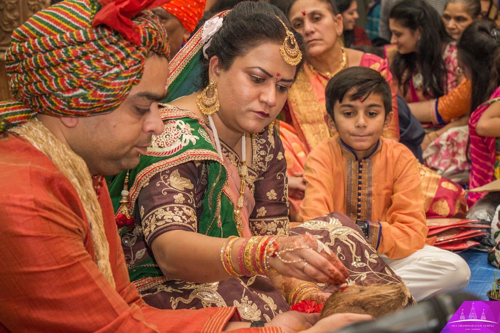 ©1987-2017 SKS Swaminarayan Temple East London